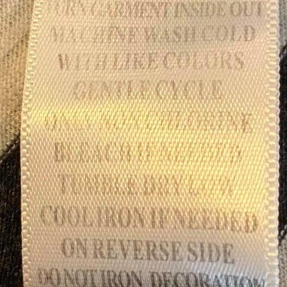 Almost Famous Woman's Sz L Top Gray & Black - Picture 4 of 6